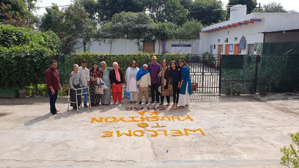 Grandmas and grandpas of Sahara Old Age Home Vasant Kunj